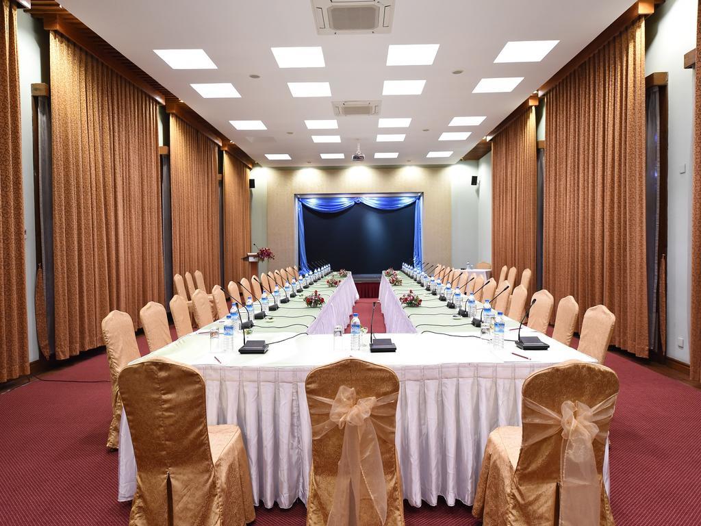 The Thingaha Nay Pyi Taw Hotel Naypyidaw Exterior photo